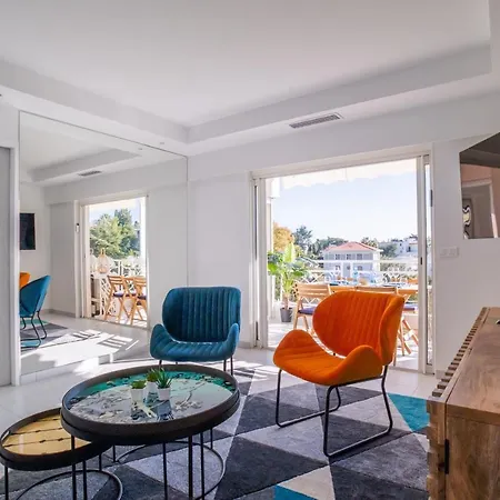 2-br Terrace Sea View Pool Parking * 戛纳