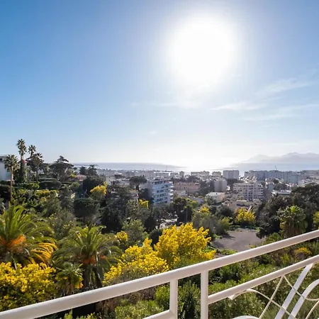 2-br Terrace Sea View Pool Parking 公寓