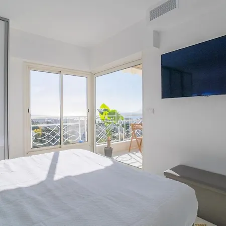 2-br Terrace Sea View Pool Parking * 戛纳