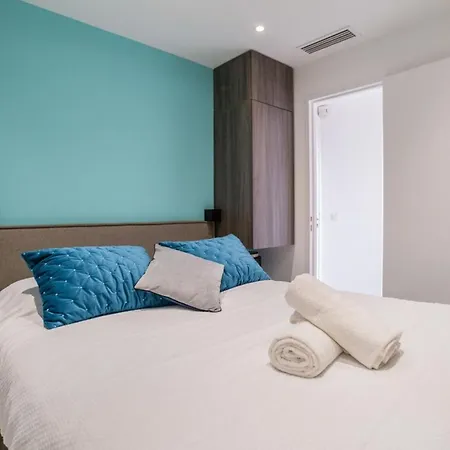 2-br Terrace Sea View Pool Parking *